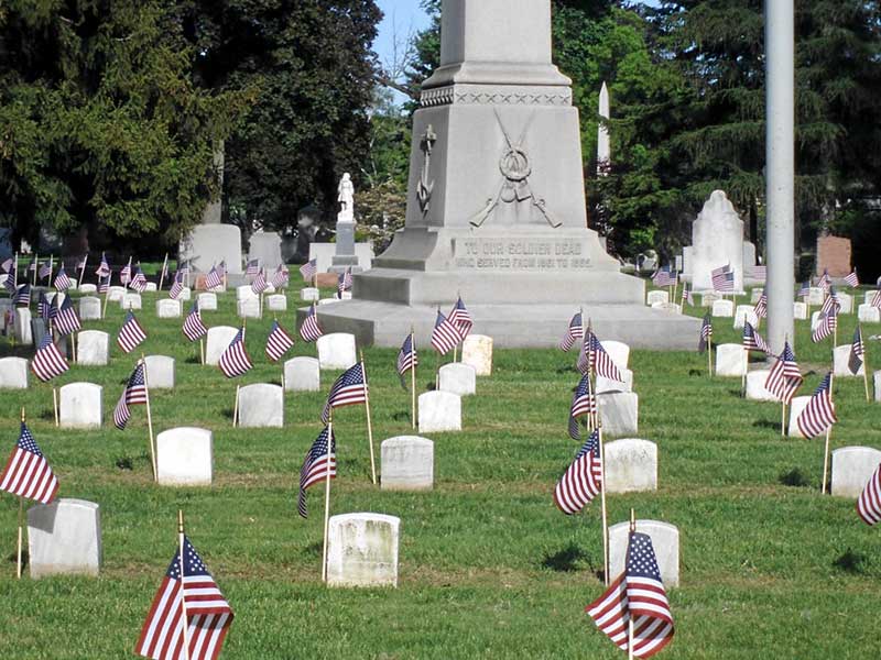 tombstones with flags photo